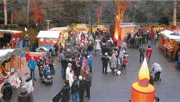 “Weihnachtszauber” im Kurpark lockte die Massen